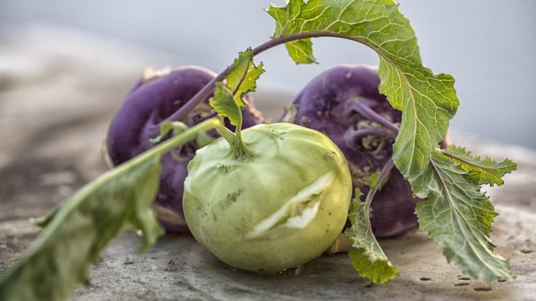 Kohlrabi ist ein basisches Lebensmittel