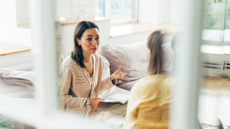 Bei Burnout-Anzeichen professionelle Hilfe suchen