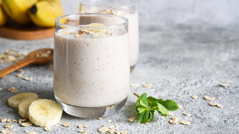 Zubereitung: Mokka-Erdnussbutter-Smoothie