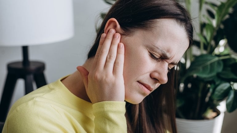 Ohrenschmerzen: Mögliches Symptom einer Sinusitis