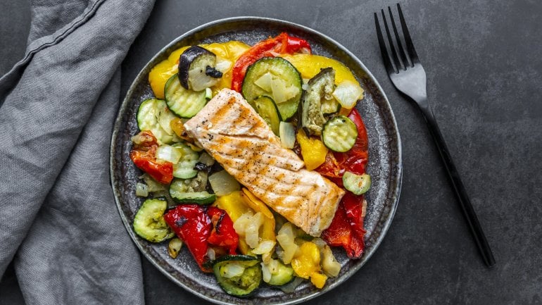 Lebensmittel mit Vitamin D: Lachs