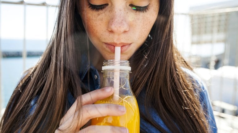 Fruchtsaft: Ungesundes Lebensmittel durch hohen Zuckergehalt