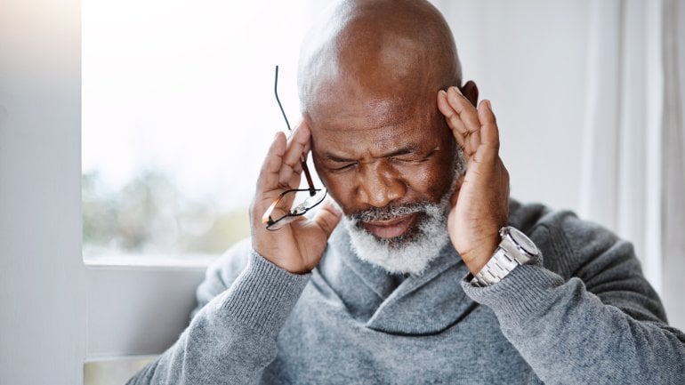 Starke Kopfschmerzen als Symptom eines Schlaganfalls